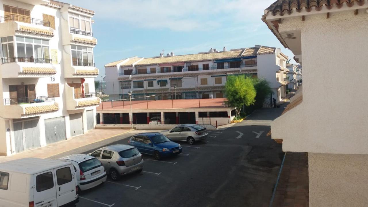 Apartamento Santa Pola, En Playa Del Tamarit Con Piscina. Exterior foto